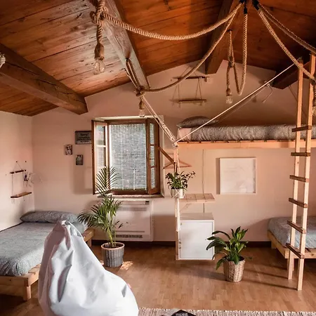 Social Garden - Sharing Hostel