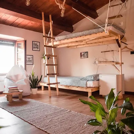 Social Garden - Sharing Hostel